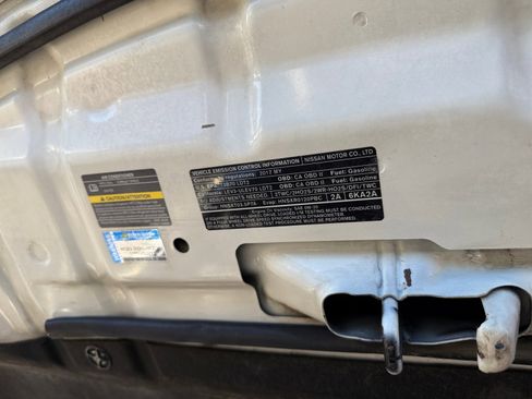 Used 2017 Nissan Pathfinder Platinum w/ Cargo Package image 14