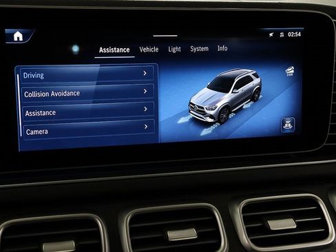 Certified 2026 Mercedes-Benz GLE 450 4MATIC image 18