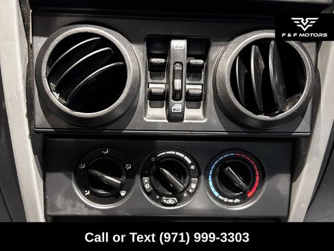 Used 2010 Jeep Wrangler Unlimited Sport AWD/4WD image 22