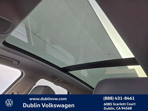 Used 2023 Audi Q5 2.0T Prestige w/ Prestige Package image 19