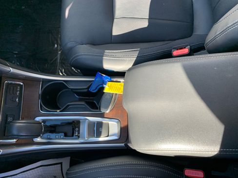 Certified 2022 Subaru Ascent Touring w/ Popular Package #2A image 28