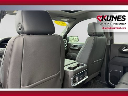 Used 2025 GMC Sierra 1500 Elevation w/ Elevation Premium Package AWD/4WD image 18