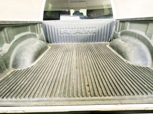 Certified 2022 RAM 1500 Big Horn AWD/4WD image 36
