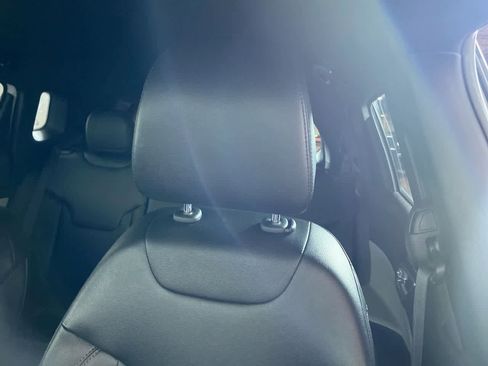 Used 2024 Jeep Compass Limited image 21