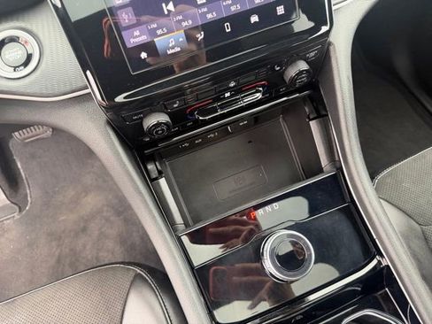 Certified 2023 Jeep Grand Cherokee L Laredo image 29