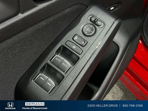 Used 2025 Honda Civic Sport image 18