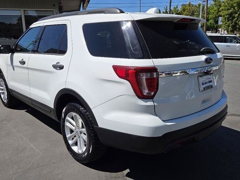 Used 2017 Ford Explorer 4WD image 11