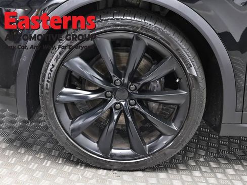 Used 2020 Tesla Model X Long Range AWD/4WD image 29