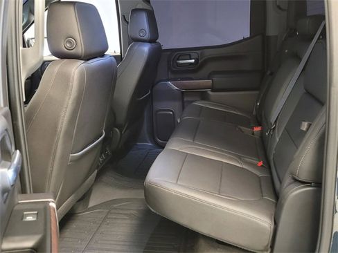 Used 2021 GMC Sierra 1500 SLT image 16