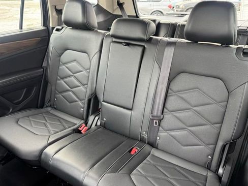 Used 2024 Volkswagen Atlas SE image 21