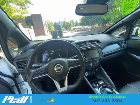 Used 2019 Nissan Leaf SL w/ SL Technology Package FWD image 29