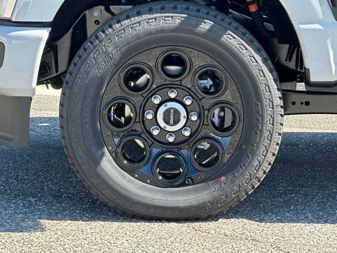 New 2026 Ford F250 Lariat w/ Black Appearance Package AWD/4WD image 25