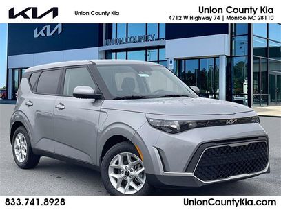 New 2025 Kia Soul LX w/ LX Technology Package