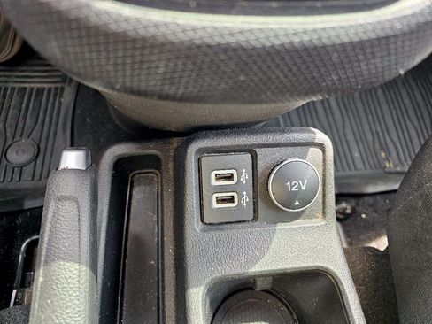 Used 2019 Ford Transit Connect XLT FWD image 15
