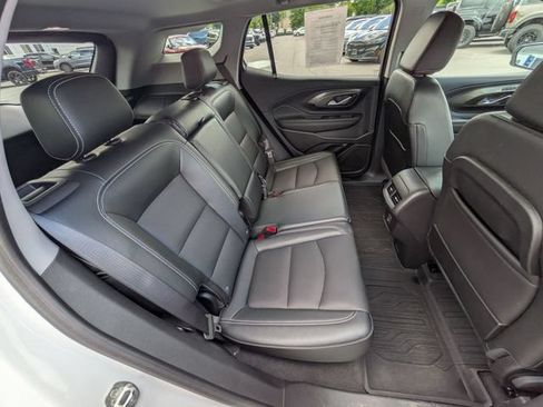 Used 2023 GMC Terrain SLT w/ Infotainment Package II AWD/4WD image 21