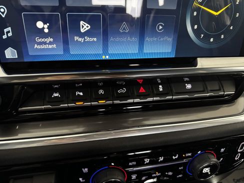 New 2026 Chevrolet Silverado 1500 High Country AWD/4WD image 39