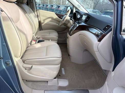 Used 2013 Nissan Quest SV w/ Leather Pkg image 15