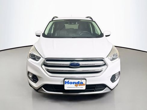 Used 2019 Ford Escape SEL FWD image 2