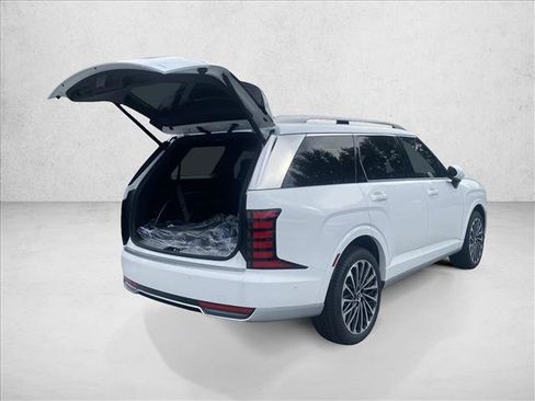 Certified 2026 Hyundai Palisade Calligraphy AWD/4WD image 2