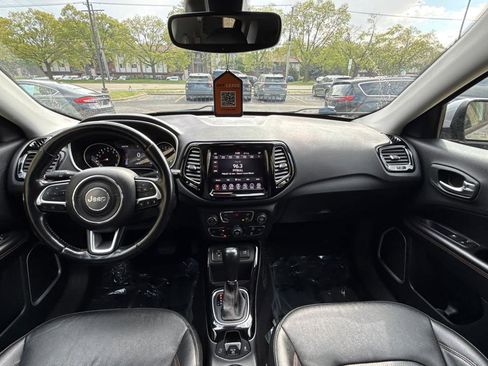 Used 2021 Jeep Compass Limited FWD image 14