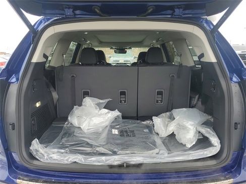 New 2026 Subaru Ascent Limited Bronze image 8