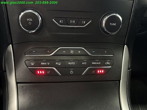 Used 2020 Ford Edge SEL w/ Convenience Package image 31