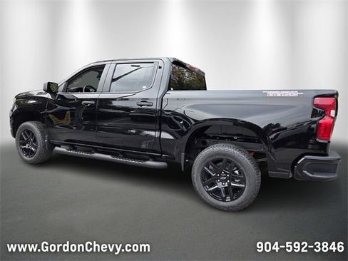 New 2026 Chevrolet Silverado 1500 Custom Trail Boss w/ Turbomax Blackout Package image 3