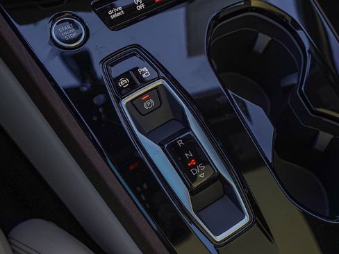 New 2025 Audi A5 2.0T Prestige image 13