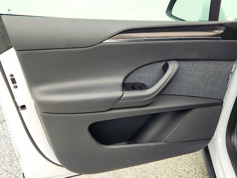 Used 2022 Tesla Model X AWD w/ 22'' Turbine Wheels & 6 image 11