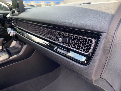 Certified 2023 Honda Civic EX-L image 38