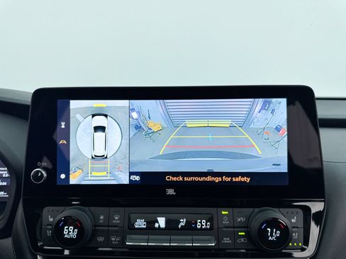 Used 2024 Toyota Grand Highlander FWD image 25