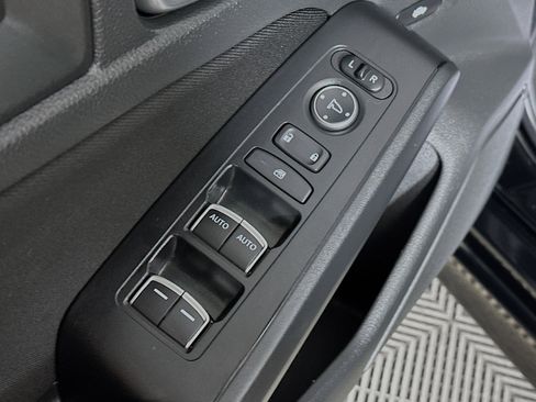 Used 2023 Honda Civic Sport image 17