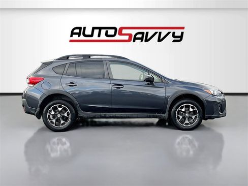 Used 2018 Subaru Crosstrek 2.0i Premium w/ Moonroof Package image 8