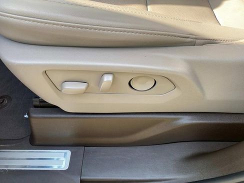 Used 2024 Chevrolet Silverado 1500 LTZ image 15