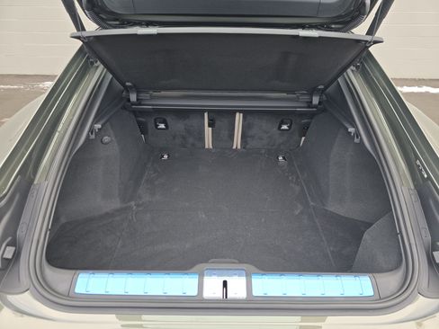 New 2026 Porsche Panamera 4 image 15