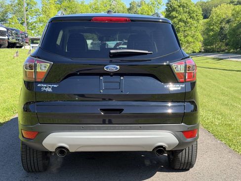 Used 2017 Ford Escape Titanium w/ Equipment Group 301A AWD/4WD image 4