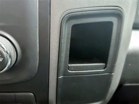 Used 2019 RAM 1500 Express w/ Express Value Package image 28