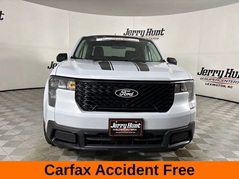 Used 2025 Ford Maverick XLT w/ Black Appearance Package AWD/4WD image 3