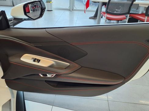 Used 2020 Chevrolet Corvette Stingray Coupe w/ Battery Protection Package image 12