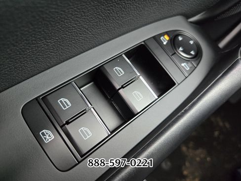 Certified 2025 MAZDA CX-50 2.5 Hybrid w/ Cargo Package image 32