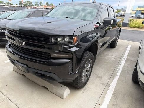 Used 2021 Chevrolet Silverado 1500 RST w/ Texas Edition Plus AWD/4WD image 3