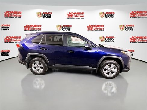 Certified 2022 Toyota RAV4 XLE image 18