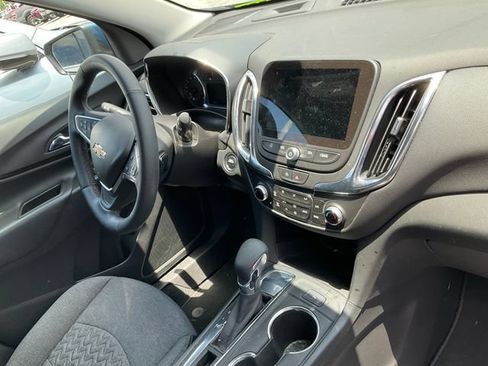 Used 2024 Chevrolet Equinox LT FWD image 10