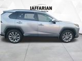 Used 2020 Toyota RAV4 XLE Premium image 6