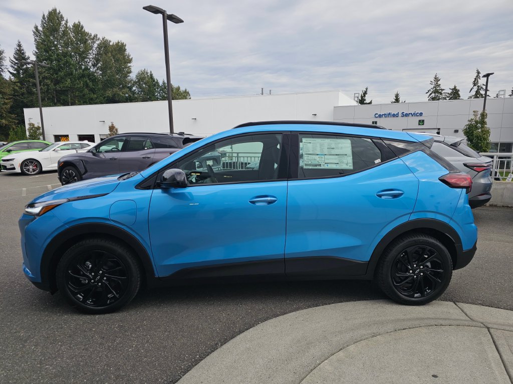 New 2027 Chevrolet Bolt RS w/ Technology Package FWD image 4
