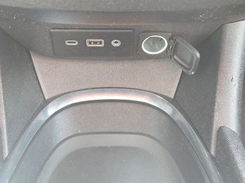 Used 2023 Chevrolet Malibu LT FWD image 30
