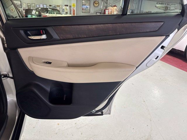 Used 2016 Subaru Outback 2.5i Limited AWD/4WD image 41