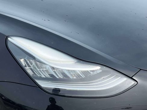 Used 2021 Tesla Model 3 Standard Range Plus RWD image 8