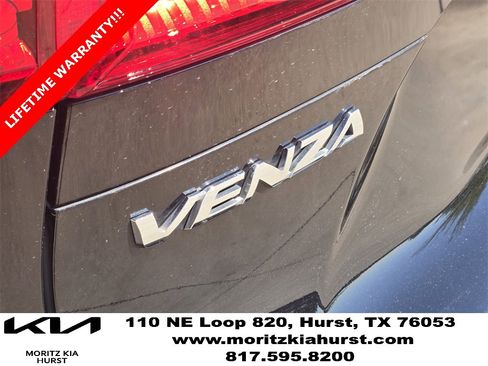 Used 2021 Toyota Venza LE image 17