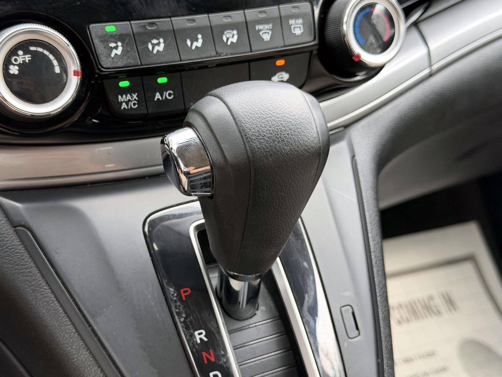 Used 2015 Honda CR-V LX image 30